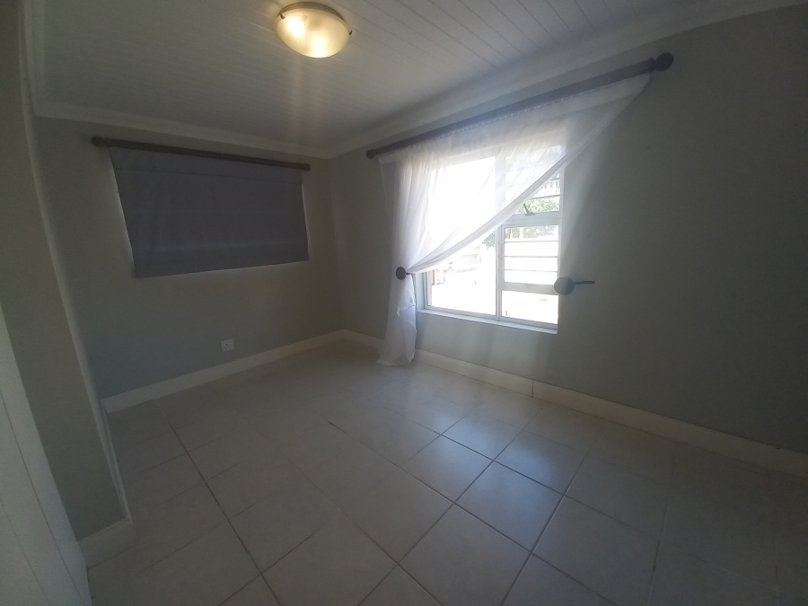 To Let 3 Bedroom Property for Rent in Gonubie Eastern Cape